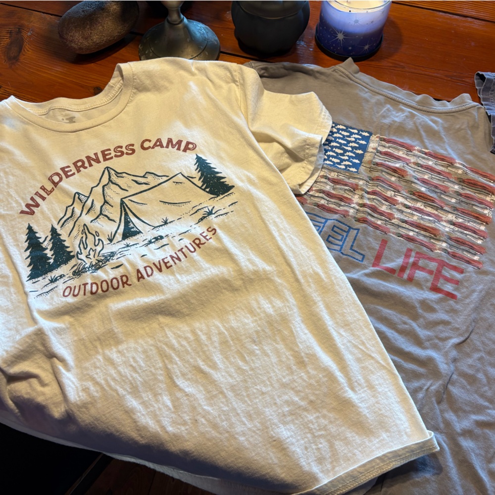 Batch of four T-Shirts. Small/medium